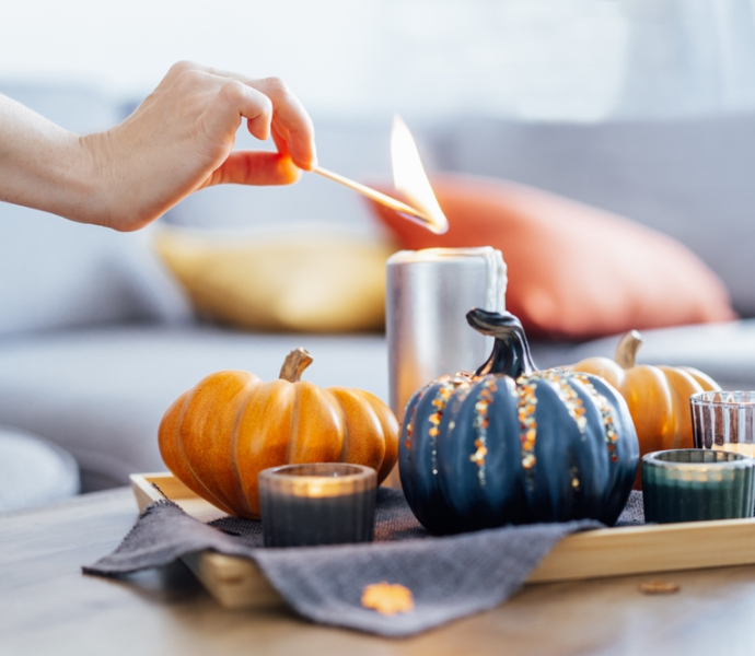 Matches, Matchbooks and Lighters